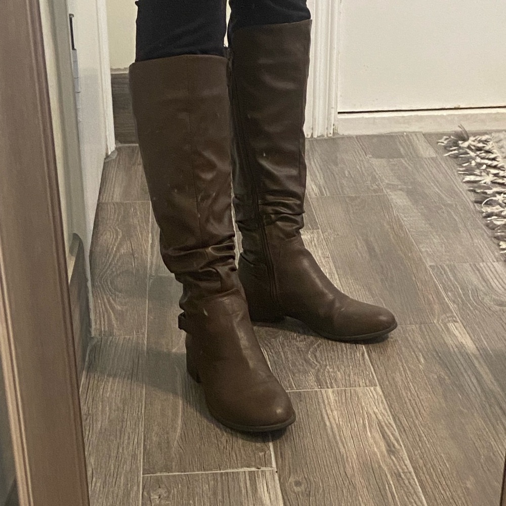 Women’s boots. Gently worn… brown